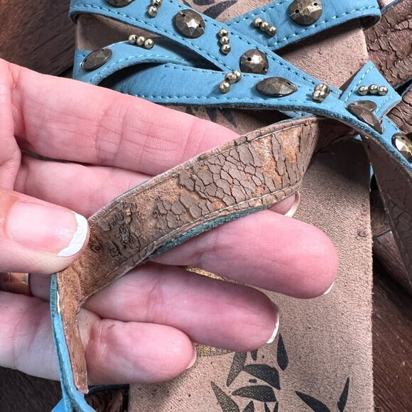 Womens Sandals size 9.5 Blue Embellished Strappy Easy Spirit Western Velcro Shoe - Picture 8 of 11